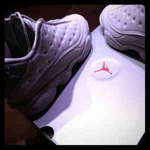 Jordan 13s low-top (Pure money)